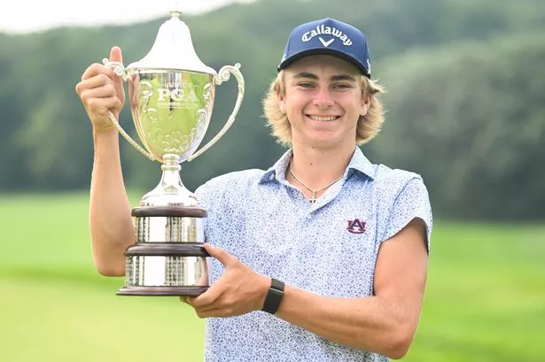 Lunden Esterline poses with his trophy after the 2025 Junior PGA Championship 