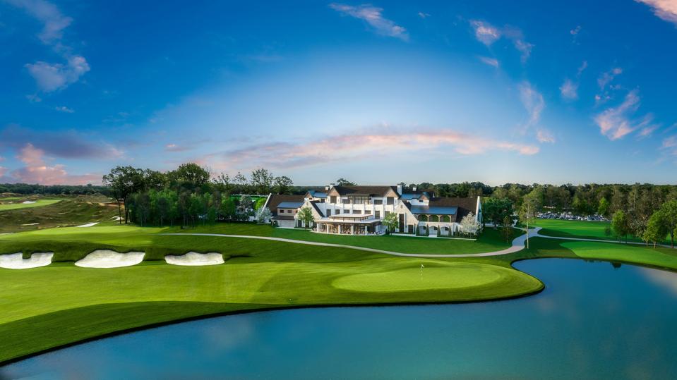 TNTR Clubhouse (from 18 lake)