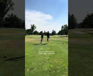 Great hit babe 😉🤣 #golf #happywife #golfcomedy vid idea from: & MILLERANNE 🤍