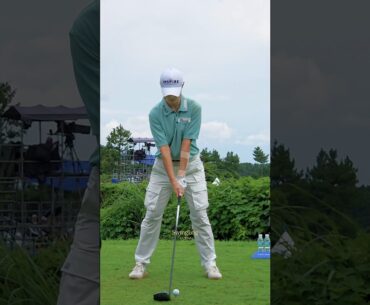 살살쳐도 제일 멀리 가던데요?! #박성현 #드라이버샷 #골프 #KLPGA