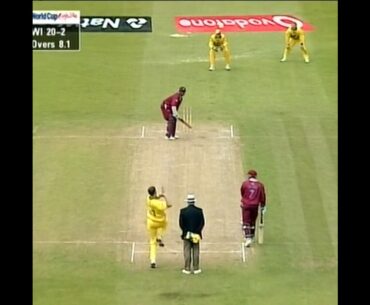 Glenn McGrath Vs Brian Lara - Magical Seam Bowling
