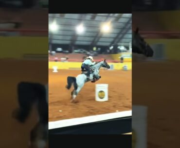 barrel racing Has anyone seen a barrel drum jump?😅