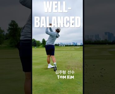 (Tom Kim)심플한 스윙과 하체리드!!👏👏👍 #golfswing #tomkim