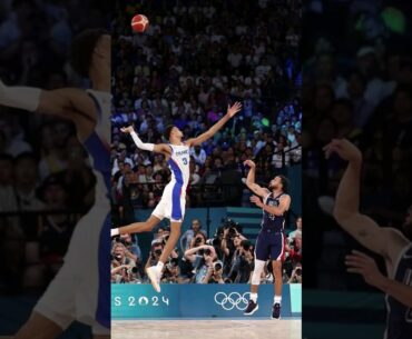 Steph Curry CRAZY 3 Pointer Over Wemby 😱