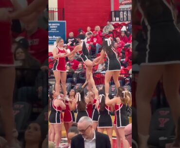 #cheerleaders #fyp #waitforit