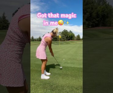 Ayyy lmao #longputts #cartgirl #golf #golfers #funny #golfgirls #golflife #putter #howtoputt #green