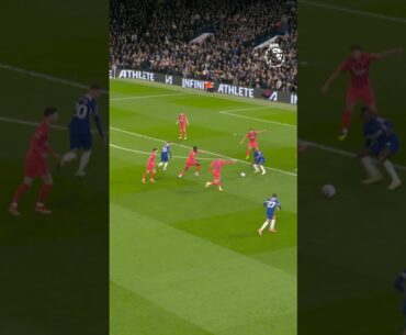 Classy Cole Palmer skill & finish!