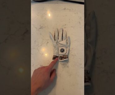 Why settle for a boring golf glove?