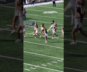 #cheerleaders #fyp #waitforit