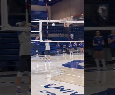 #volleyball  #fyp #waitforit #womensvolleyball