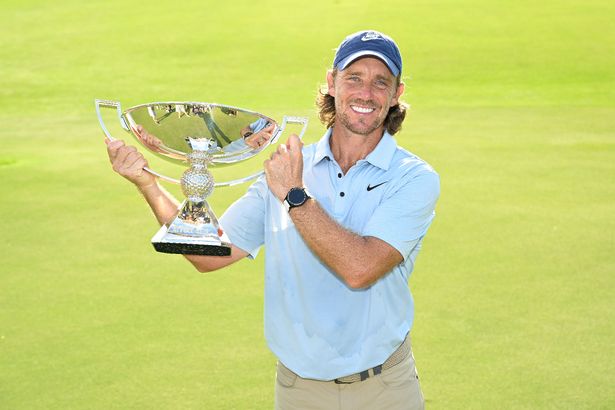 Tommy Fleetwood with the FedEx Cup trophy