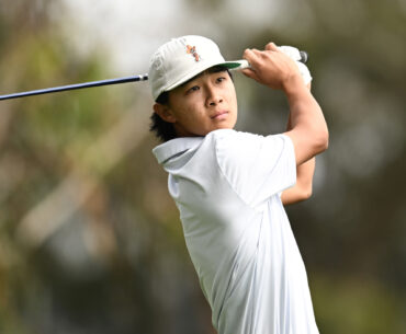 Eric Lee hits a drive during the 2025 US Amateur