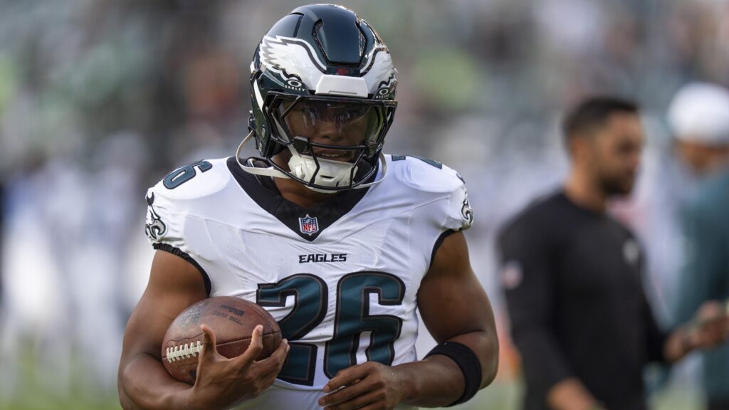 Eagles' Saquon Barkley Says He's Entering Prime, Wants to Channel Tiger Woods in 2025