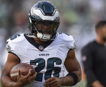 Eagles' Saquon Barkley Says He's Entering Prime, Wants to Channel Tiger Woods in 2025