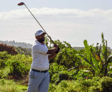 Top prizes at golf event