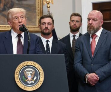 President Trump, flanked by sports stars, signs order to bring back fitness test