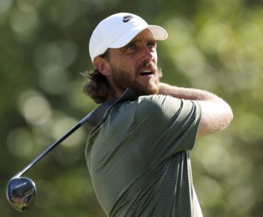 Fleetwood leads by one in never ending pursuit of victory