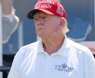 Baseball Cheat Roger Clemens Outs Winner-in-Chief Donald Trump as Golf Loser