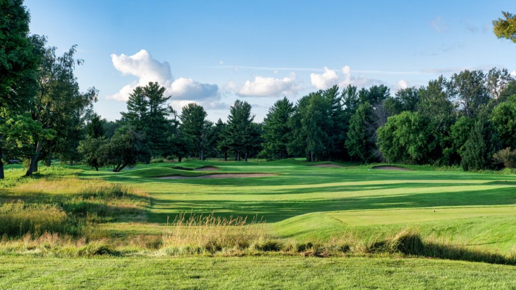 A proven field heads to Quebec to battle for the Canadian Women’s Mid-Amateur Championship title
