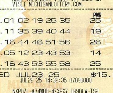 Ohio man on a golf trip to Michigan wins $150,000 Powerball prize