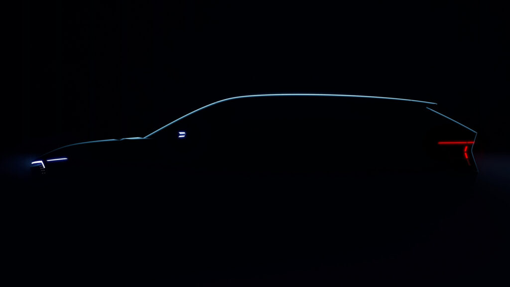  The Thinking Family Man’s Golf Will Soon Trade Gas For Electric Power