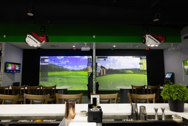 Under Par indoor golf simulator facility