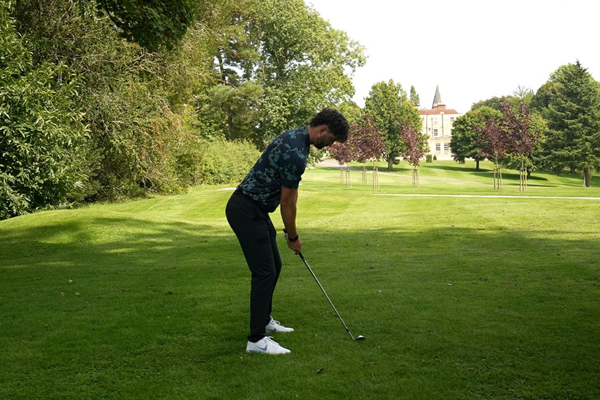 Hitting TaylorMade MG5 Wedge
