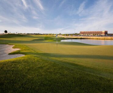 10 Iowa Golf Courses You Have to Try