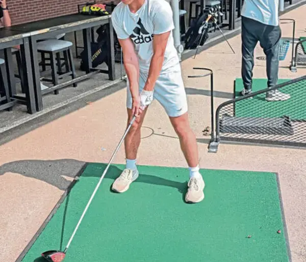 Gateway golfers building toward individual improvement