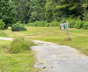 Carolina golf course neighbors angry as plans to 'pack in' homes are unveiled