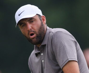 Stroppy Scottie Scheffler smashes golf club into bunker at Tour Championship