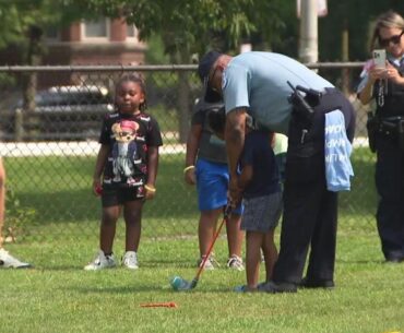 "Play Like a Champion" youth golf program helps Chicago police build relationships with kids