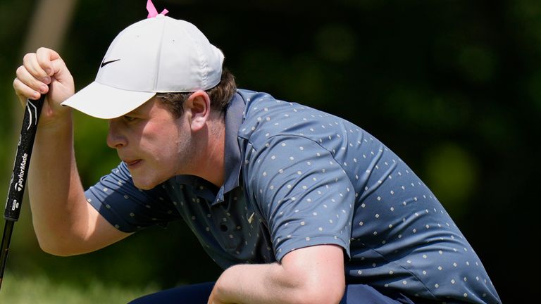Robert MacIntyre, of Scotland, prepares to putt on the first hole during the final round of the BMW Championship golf tournament Sunday, Aug. 17, 2025, in Owings Mills, Md. (AP Photo/Stephanie Scarbrough)