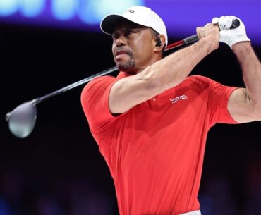 Tiger Woods: Biography, Golfer, Professional Athlete