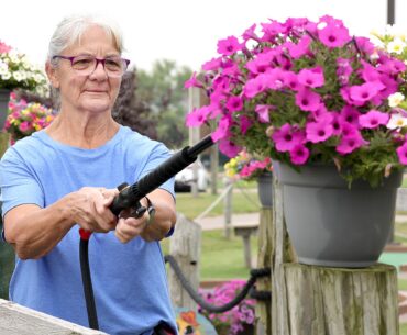 Photos: Kathy Watczak brings color to Superior mini-golf course - Superior Telegram