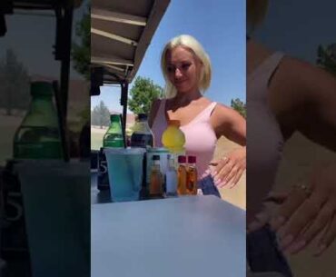 Cartgirl Day 1 #golfswingbasics #pgatour #golfshots #lpga #golflife #gmgolf