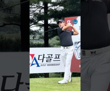 골프에 여유를 가미한 강력한 임팩트 #김비오