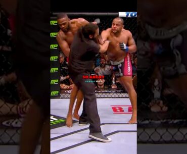 😱Herb Dean Reveals Why DC Punched Him👊