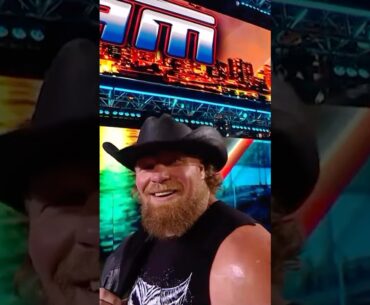 Nothing could’ve prepared us for this… 🫨 #SummerSlam
