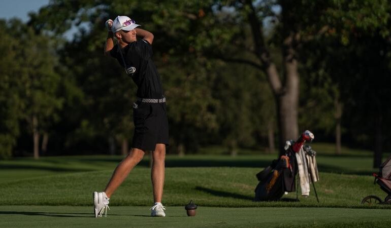 Ramblers Stay Local at Highlands Invitational
