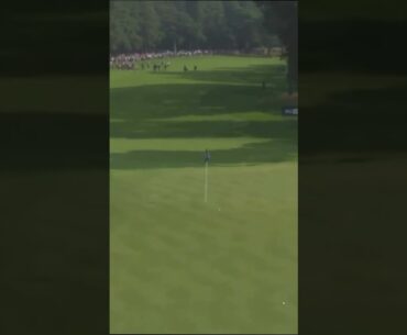 Managed to still pull off the shot despite his club head going flying 😳