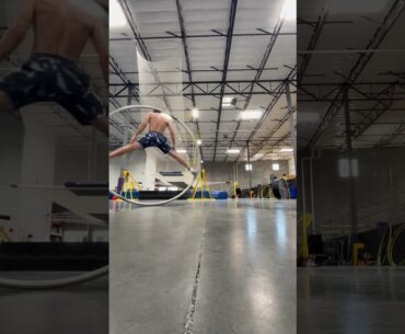 How many spins was that?? #cyrwheel #rouecyr #cyr #circus #nohands