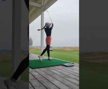 #golfgirl #golfgear #golfswing #golfer #golf #golftips #golfnetwork #golflife #golflady