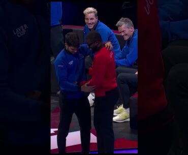 Alcaraz SPOTS Tiafoe offside 😂