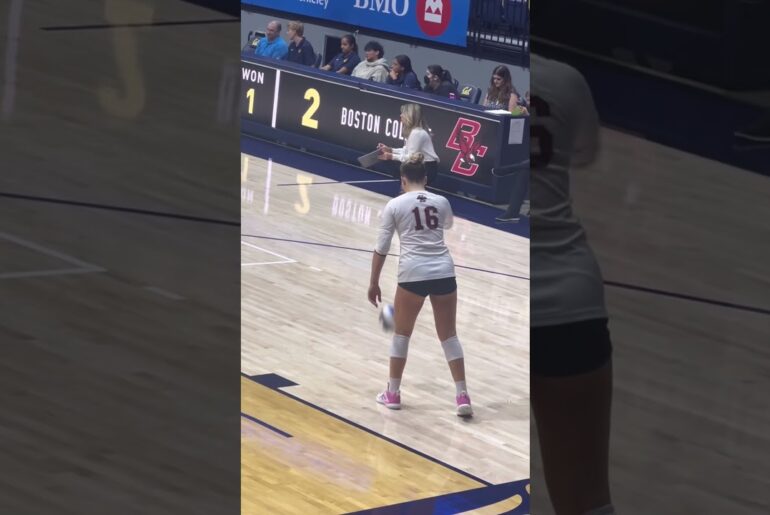 #volleyball  #fyp #waitforit #womensvolleyball