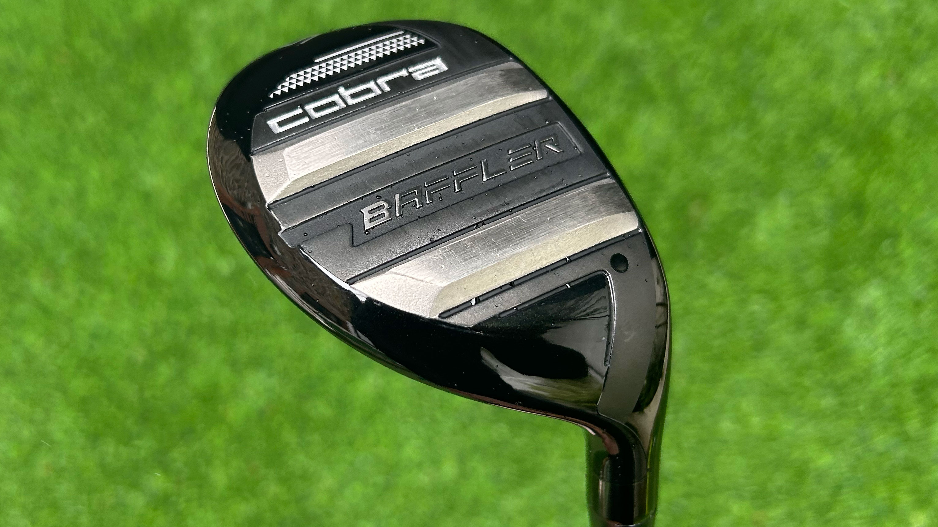 Photo of the hybrid in the Cobra Baffler hybrid iron set