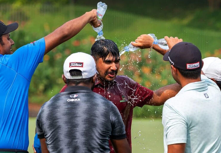 4 tips on how to survive playing golf in the desert heat