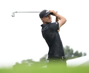 Åberg and Vaillant share lead after weather-affected first day at Wentworth