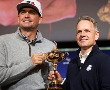 United States captain Keegan Bradley, left, and Europe captain Luke Donald pose for a photo with the Ryder Cup trophy after a press conference in New York, Tuesday, Oct. 8, 2024, in New York. (AP Photo/Heather Khalifa)