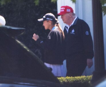 Trump kills off false death rumours with golf pictures - News